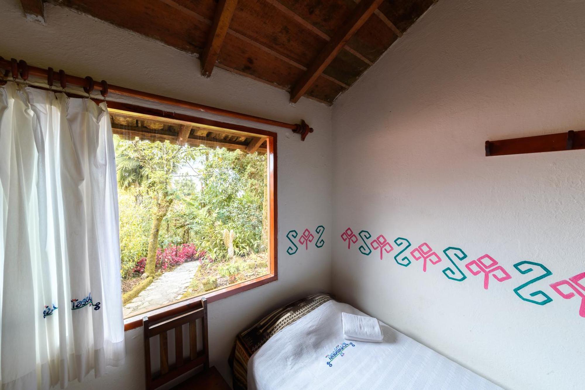 Hotel Taselotzin Cuetzalan Exterior photo